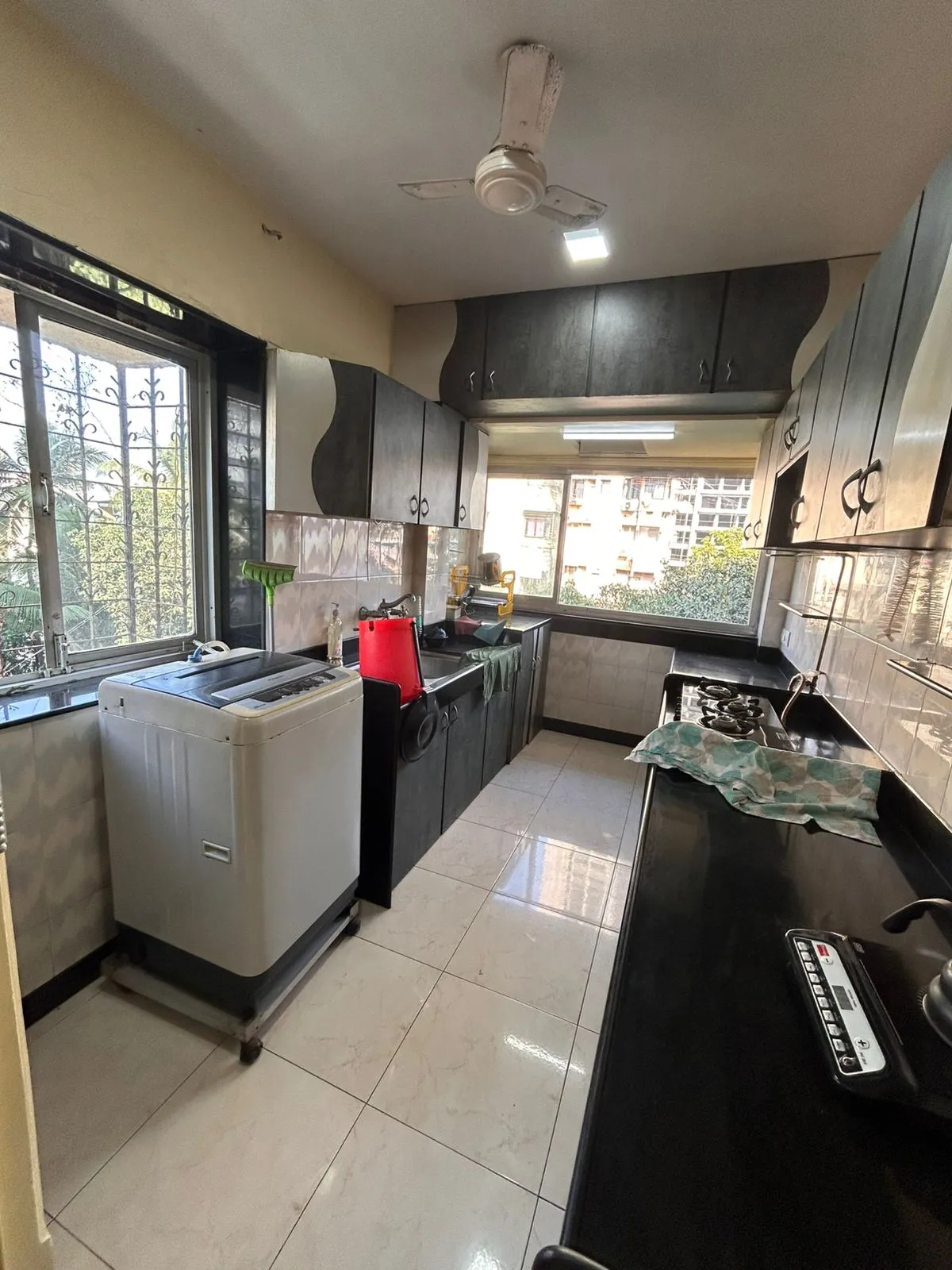 Kamal Pushpa — Bandra West (2)